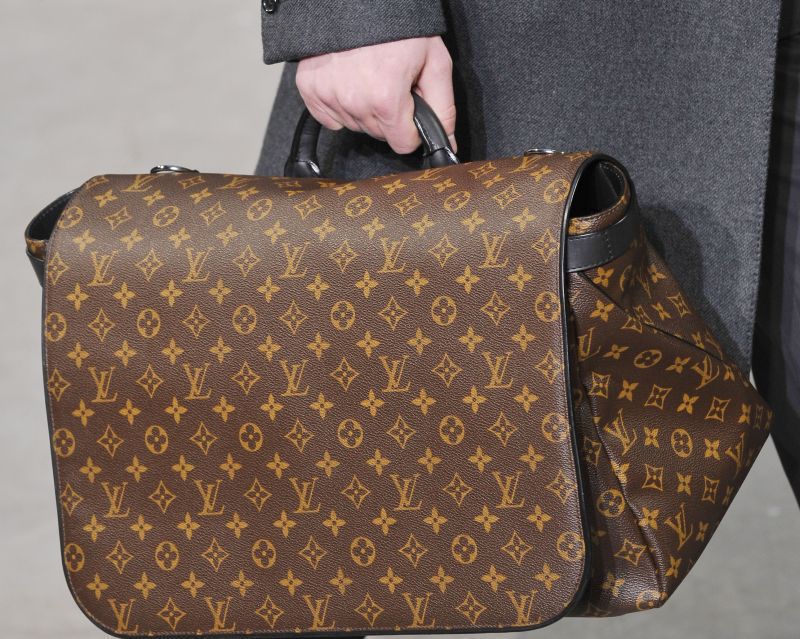 Louis Vuitton, cel mai puternic brand de lux din lume