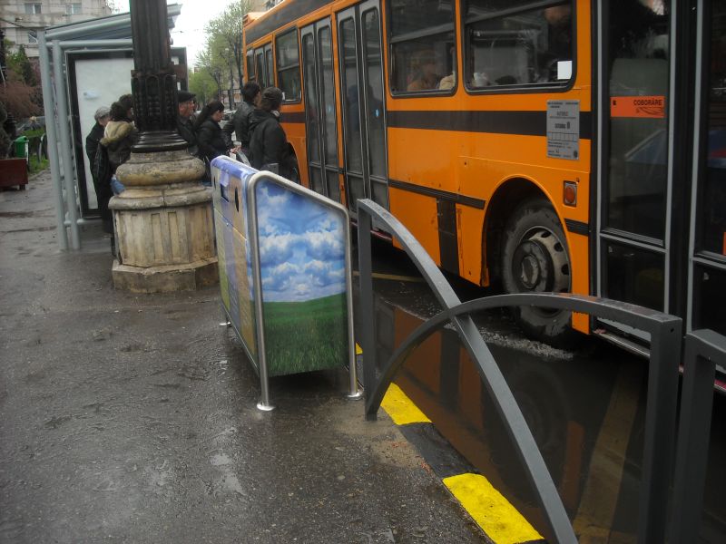 Pilotul colectării selective a deşeurilor în zonele centrale