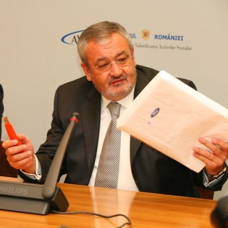 Vlădescu:  „Plătim cât putem de mult”