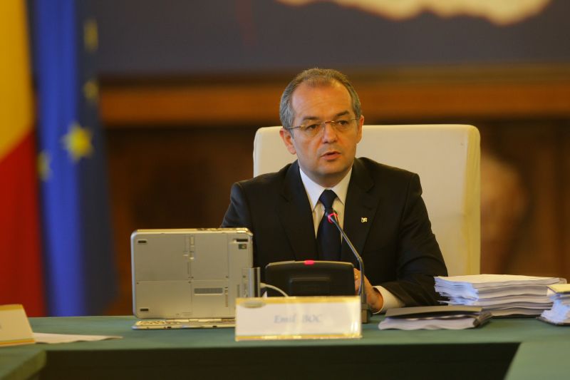 Boc îşi asumă răspunderea pentru planul anticriză