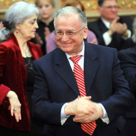 Ion Iliescu: Crin Antonescu se solidarizează cu Traian Băsescu