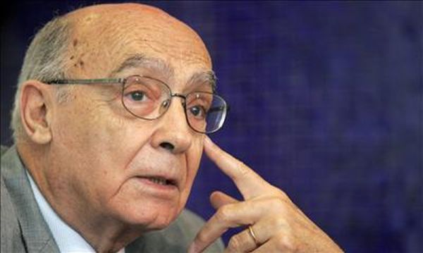 A murit scriitorul Jose Saramago, laureat cu un Nobel pentru Literatură