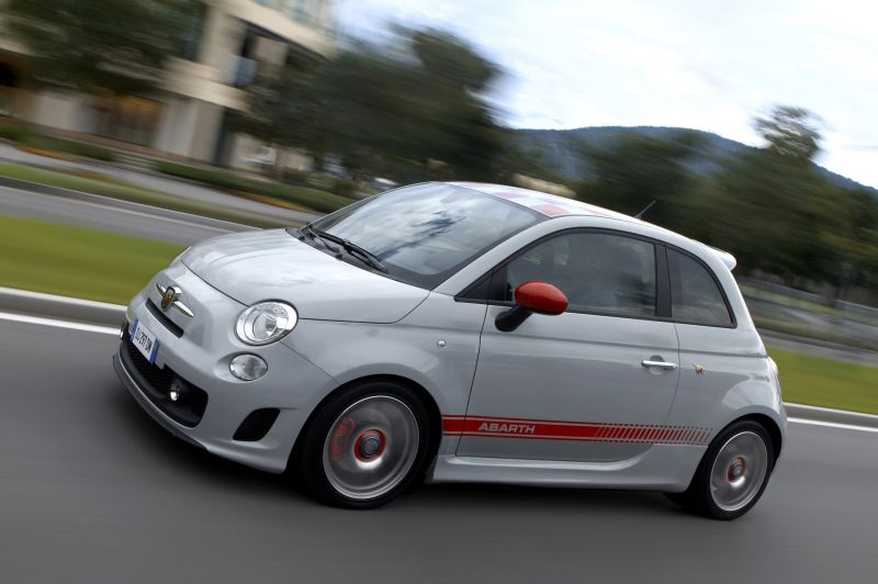 DRIVE-TEST EVZ: Abarth 500, mai şic nu se poate