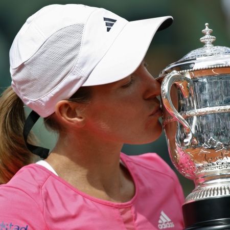 Henin, învinsă la Roland Garros