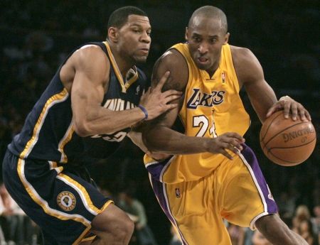 Kobe Bryant a marcat degeaba 33 de puncte