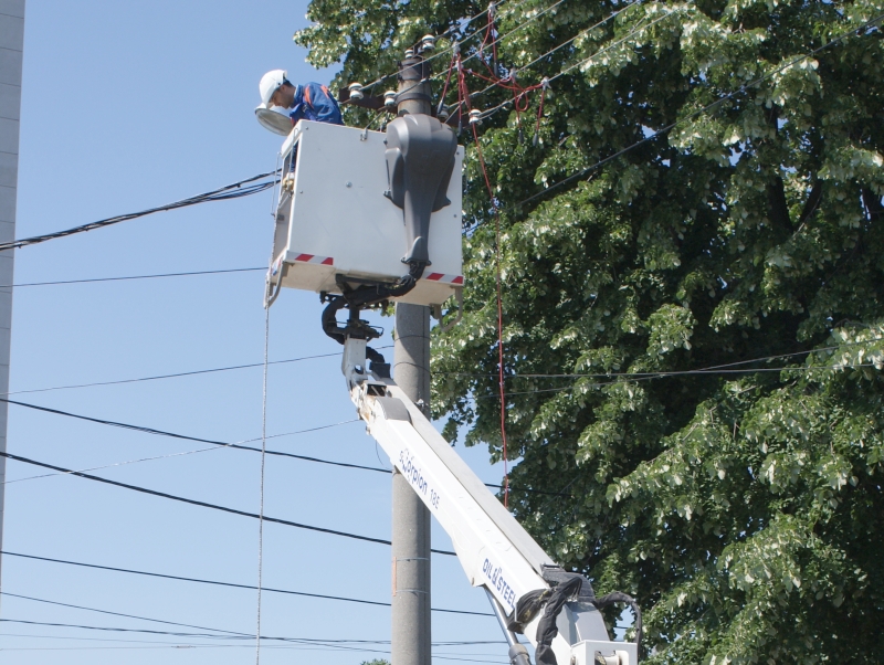Lucrările de modernizare a rețelei electrice continuă