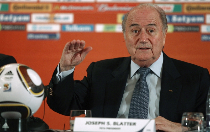 Sepp Blatter e dispus să accepte tehnologia video în arbitraj