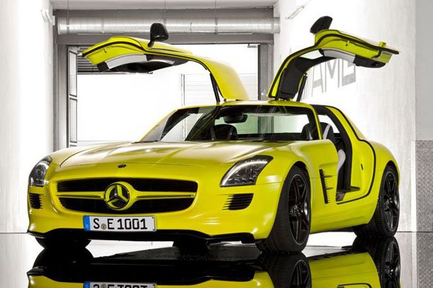 Versiunea electrică a supermodelului Mercedes-Benz SLS AMG are 525 CP