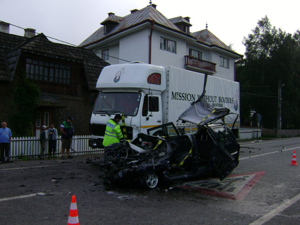 Accident cu trei morţi pe DN 17