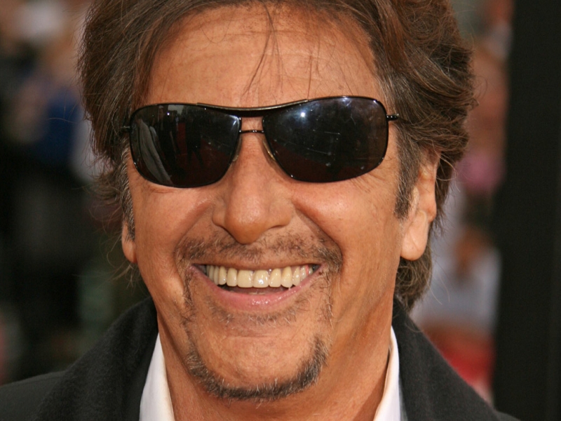 Al Pacino: "Dragostea romantică poate fi un rahat"