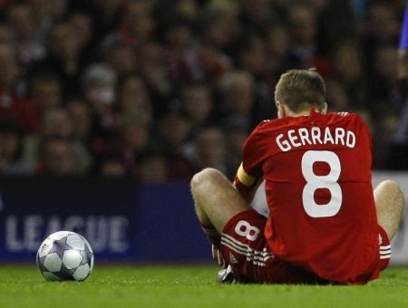 Gerrard rămâne la Liverpool