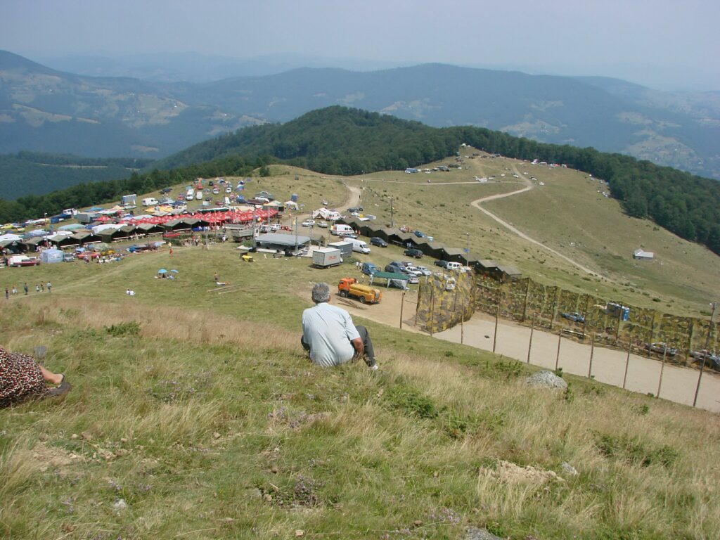 Sărbătoare liniştită pe Muntele Găina