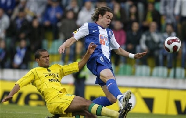 Steaua l-a transferat pe fratele lui Bruno Alves