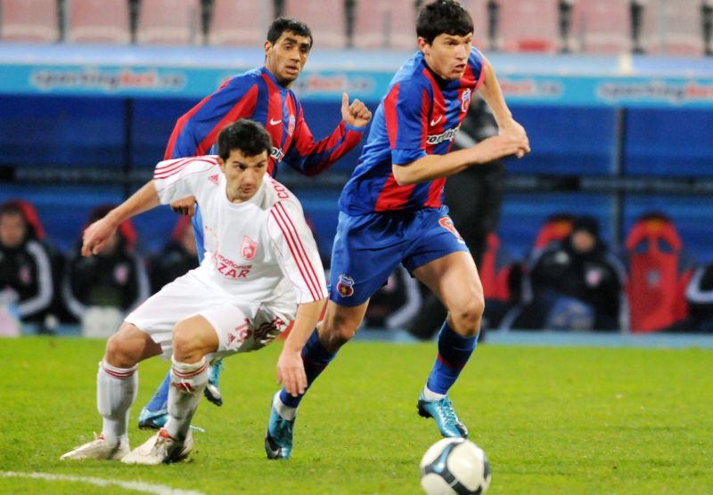 "Voiculeţ va ajunge repede titular la Steaua"