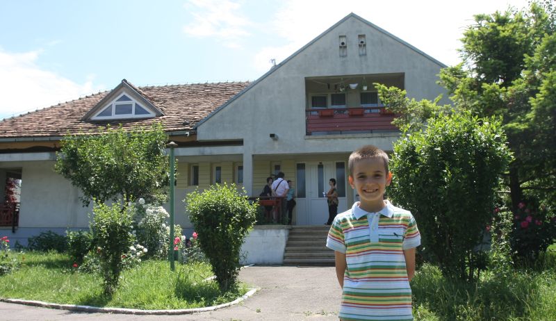 Copiii asistaţi fac paşi în afaceri