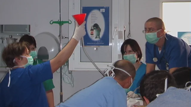 Copil mort la spitalul din Olteniţa. Medicii, acuzaţi de malpraxis şi discriminare