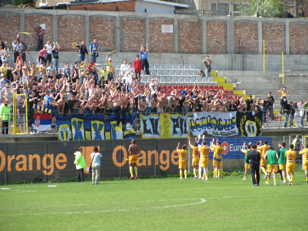 Debut în forţă pentru Petrolul