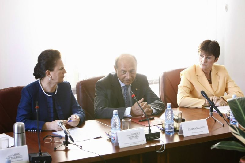 Băsescu, la CSM: Am cerut reevaluarea raportului pe justiţie. Comisia Europeană a fost receptivă