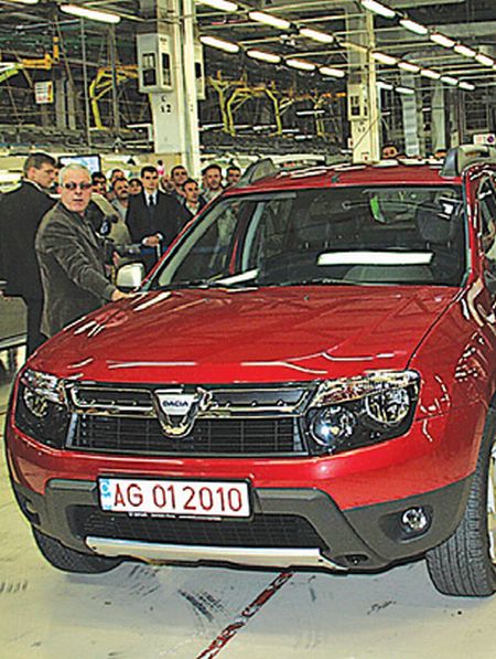 Dacia vrea să producă peste 650 de autoturisme Duster pe zi