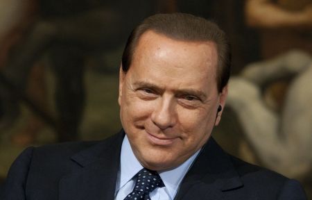 Guvernul Berlusconi primeşte şi votul de încredere al Senatului