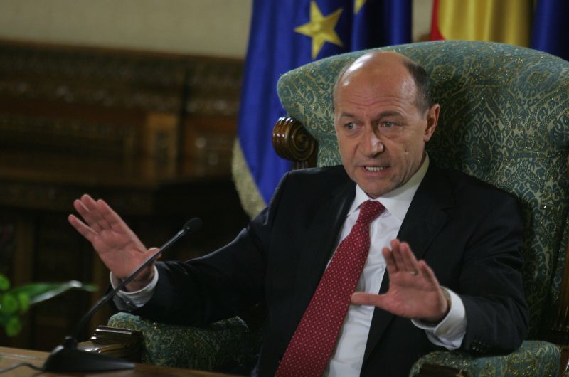 Băsescu: La Finanţe e un sistem clientelar legal. N-am de ce să-i cer demisia lui Boc