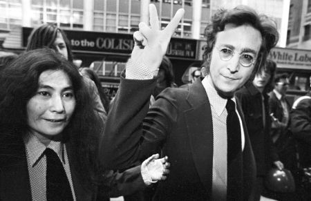 John Lennon ar fi împlinit 70 de ani