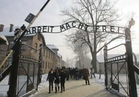 Raport: Ministerul german de Externe, implicat în Holocaust