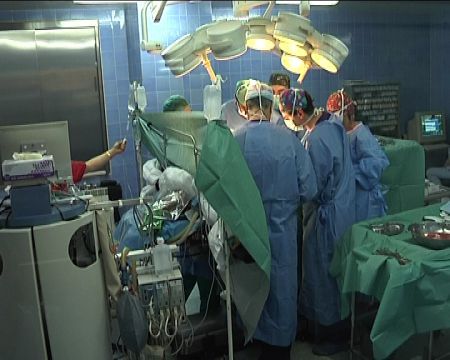 Transplanturi cu organe de la o bolnavă de cancer