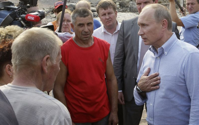Vladimir Putin îi plânge României de milă