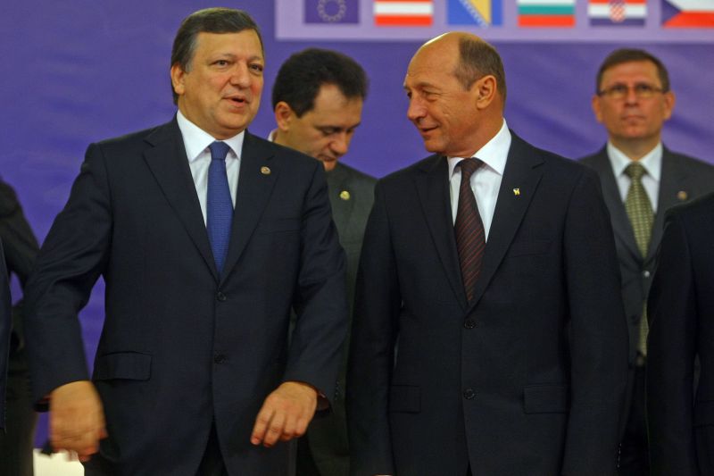 Barroso: Nu există nicio legătură de ordin legal între MCV şi aderarea la Schengen