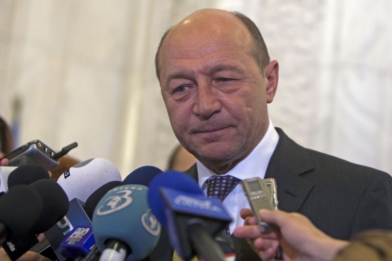 Băsescu: Temperatura e crescută în Coaliţie, dar va trece acest test