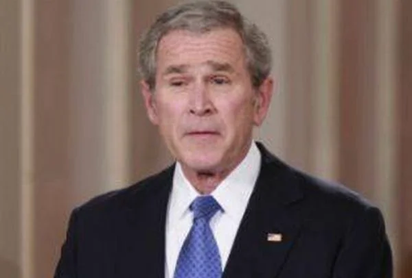Bush îşi apără trecutul: "Voi fi mort când istoria îmi va da dreptate"