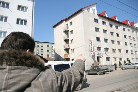 Explozie ucigaşă într-un hotel de lux