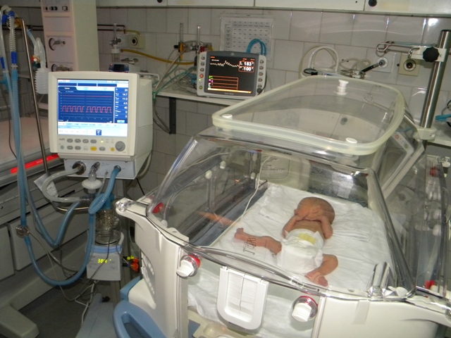 Raport al MS despre cazul de la Câmpulung: "Cadrele medicale nu ştiau criteriile de declarare a nou-născuţilor"