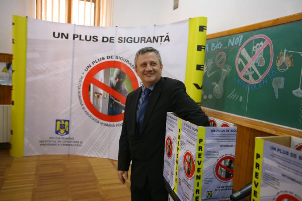 Câştigătorii concursului din campania "Un plus de siguranţă" sunt din Oradea şi Brăila