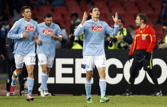 Cavani loveşte din nou în prelungiri. Napoli - Lecce 1-0!