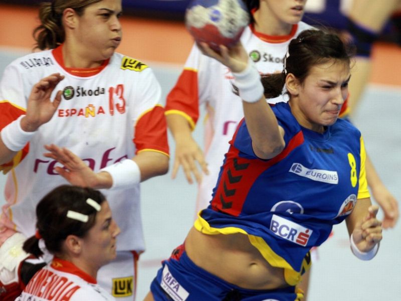 Cum a cucerit România prima medalie la Europenele de handbal| FOTOREPORTAJ