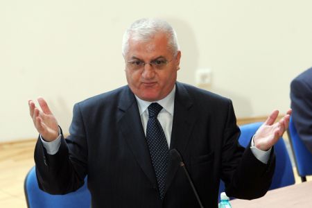 Dragomir: "Mă rog la Dumnezeu să nu plece niciun jucător"