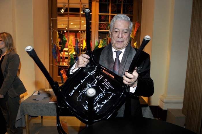 Mario Vargas Llosa, la Nobel: „Lumea nu poate exista fără ficţiune”