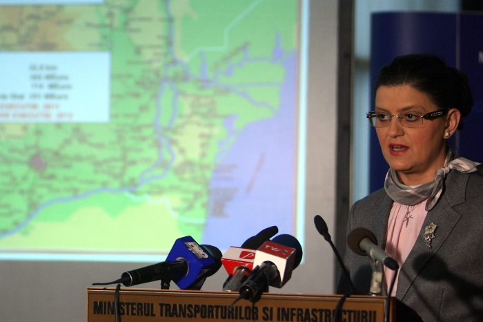 MTI aşteaptă ofertele "drumarilor" pentru 183 km de autostradă