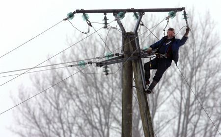 Pană de curent în Timişoara din cauza unui cablu subteran