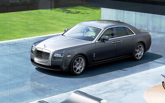 Piaţa auto de lux: Rolls-Royce şi-a dublat vânzările în 2010