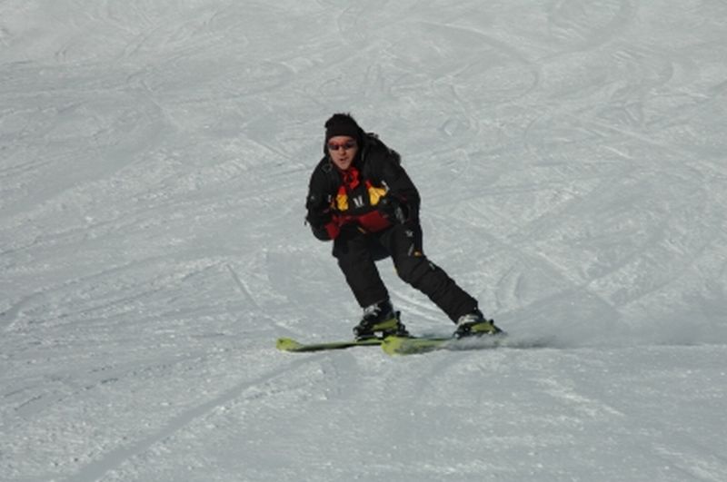 Şerban Huidu, despre schi: "E un sport pe care Jiji şi alţi giboni nu-l pot înţelege, dar care e minunat"