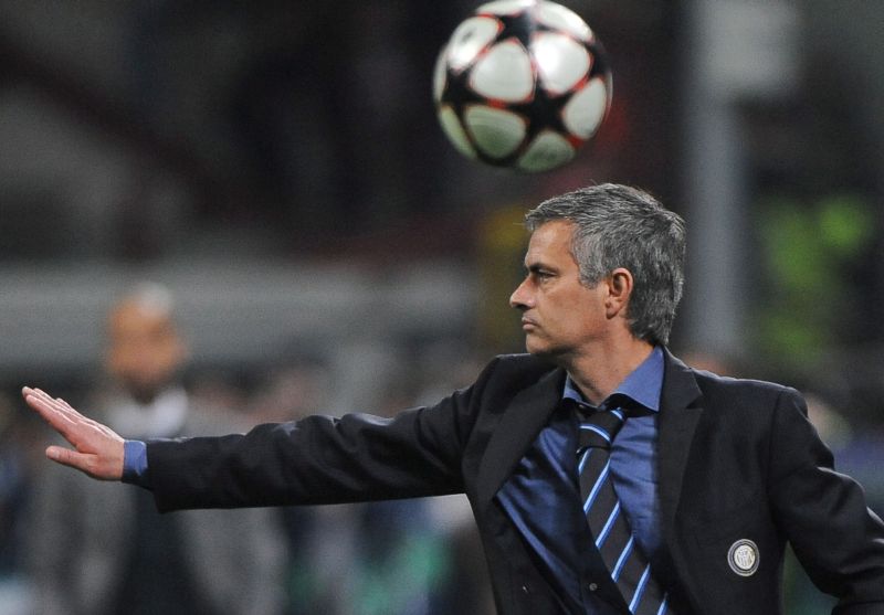 UEFA l-a suspendat pe Mourinho