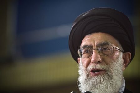 WikiLeaks: ayatollahul Ali Khamenei ar avea cancer