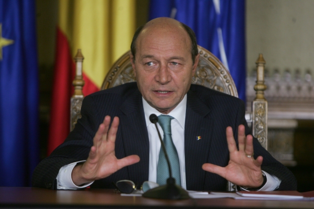 Băsescu către ruşi: România nu are experienţe în anexarea altor state