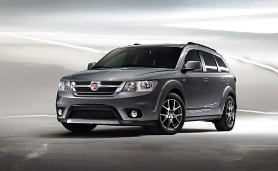 Fiat a prezentat primele imagini cu monovolumul Freemont, un Dodge Journey rebotezat