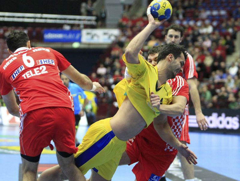 Handbal CM 2011: România a mişcat o repriză cu Croaţia