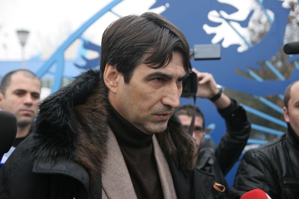 Mititelu: "A fost o cacealma pentru a-mi pune suporterii în cap". Piţurcă: "Fără mine, Craiova ar fi avut soarta Unirii Urziceni"