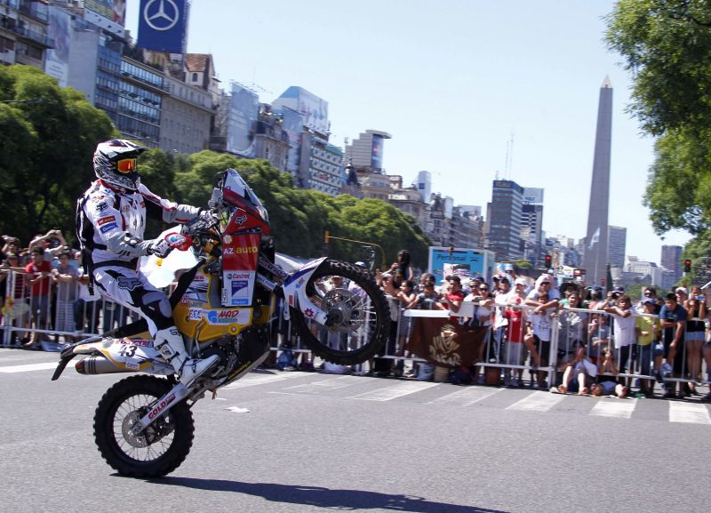 Raliu: Locul 17 pentru Emanuel Gyenes la Dakar 2011